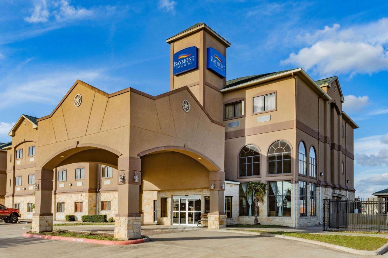 Hotel Baymont By Wyndham Cuero Exterior foto