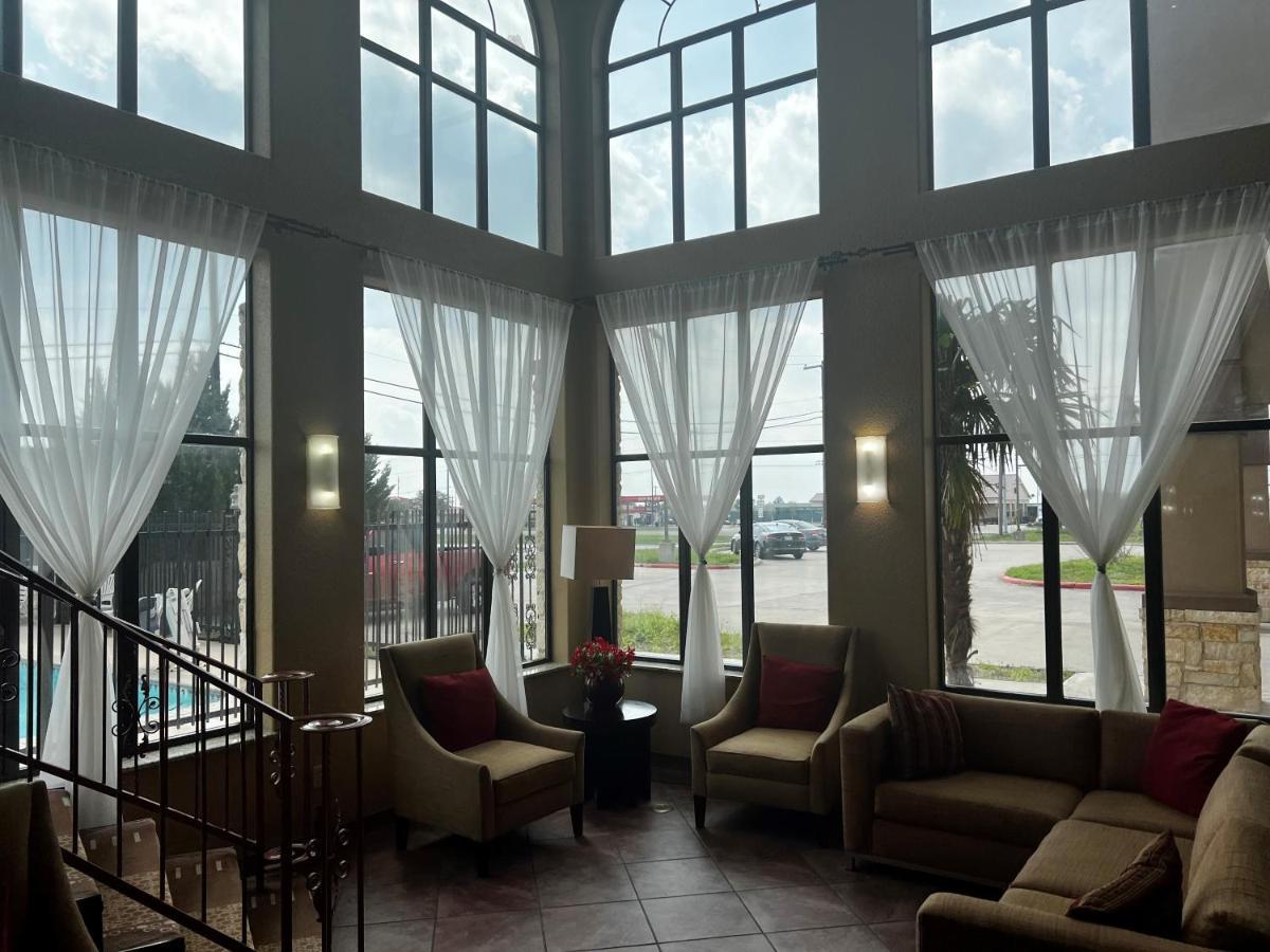 Hotel Baymont By Wyndham Cuero Exterior foto